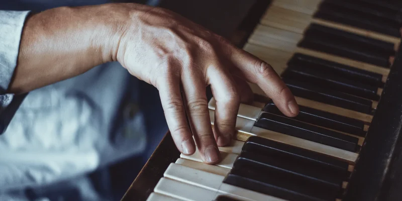 Piano Moving Customer Play on Piano